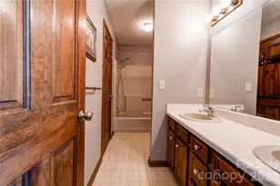 719 W Zion Church Rd, Shelby, NC 28150 - Photo 22