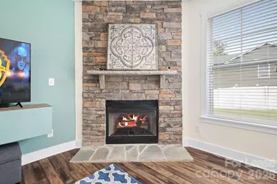 10008 Michael Crossing Drive, Charlotte, NC 28213 - Photo 20