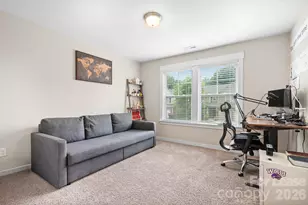 10008 Michael Crossing Dr, Charlotte, NC 28213 - Photo 10