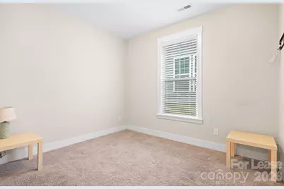 10008 Michael Crossing Drive, Charlotte, NC 28213 - Photo 18