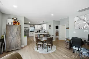 112 Pine St, Shelby, NC 28152 - Photo 6