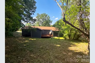 915 Kenham Place, Lenoir, NC 28645 - Photo 18