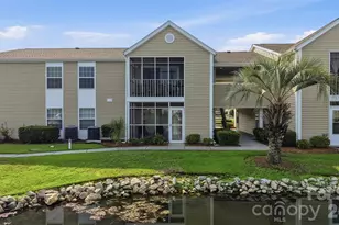 2187 Clearwater Dr, Myrtle Beach, SC 29575 - Photo 2