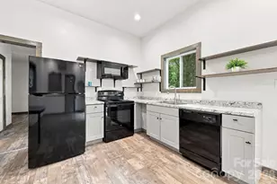 146 & 148 Bradshaw Circle, Candler, NC 28715 - Photo 30