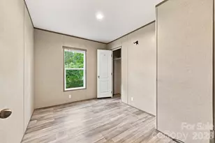 146 & 148 Bradshaw Circle, Candler, NC 28715 - Photo 22