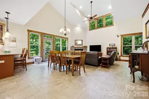 101 Reeds Creek Rd, Fairview, NC 28730 - Photo 4