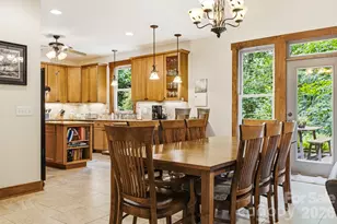 101 Reeds Creek Rd, Fairview, NC 28730 - Photo 14