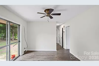 634 Kentbrook Drive, Charlotte, NC 28213 - Photo 24