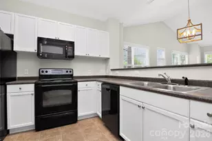 18736 Nautical Dr, Cornelius, NC 28031 - Photo 20