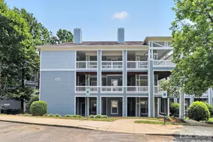 18736 Nautical Dr, Cornelius, NC 28031 - Photo 2