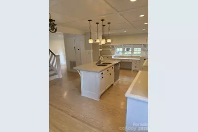 537 Stutts Road, Mooresville, NC 28117 - Photo 4