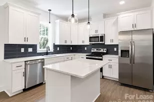 216 E Phifer St, Marshville, NC 28103 - Photo 6