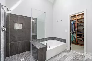 10427 Hadleigh Pl, Charlotte, NC 28210 - Photo 22