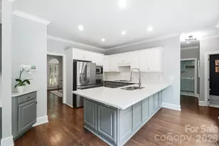 10427 Hadleigh Pl, Charlotte, NC 28210 - Photo 12