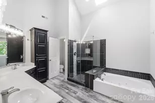 10427 Hadleigh Pl, Charlotte, NC 28210 - Photo 20
