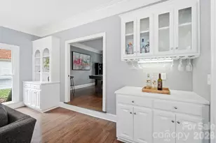10427 Hadleigh Pl, Charlotte, NC 28210 - Photo 8