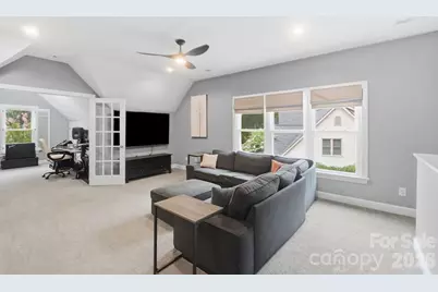 10427 Hadleigh Place, Charlotte, NC 28210 - Photo 16