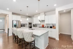 8022 Cornhill Ave, Charlotte, NC 28277 - Photo 8