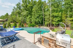 8022 Cornhill Ave, Charlotte, NC 28277 - Photo 32