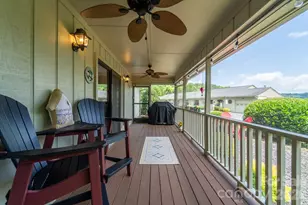 16A Willow View Dr, Franklin, NC 28734 - Photo 2