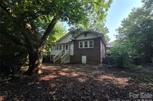 305 W 12th St, Kannapolis, NC 28081 - Photo 26