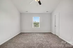 3915 Rosfield Dr, Charlotte, NC 28214 - Photo 8