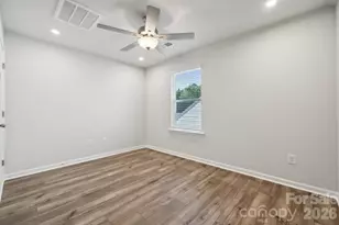 3021 Shaver Rdg Ln, Charlotte, NC 28215 - Photo 24
