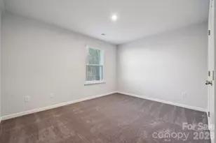 3021 Shaver Rdg Ln, Charlotte, NC 28215 - Photo 18