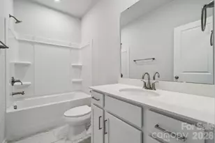 3021 Shaver Rdg Ln, Charlotte, NC 28215 - Photo 18