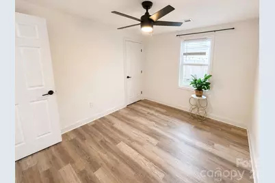 404 Palmetto Street, Lancaster, SC 29720 - Photo 8