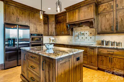 320 Summerset Drive, Hendersonville, NC 28792 - Photo 12