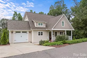 89 Greenwood Fields Dr, Asheville, NC 28804 - Photo 2