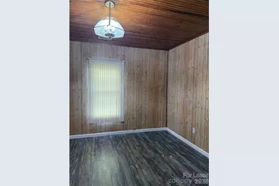 1547 N Piedmont Avenue, Kings Mountain, NC 28086 - Photo 8