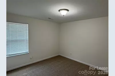 4820 Lynn Lee Circle, Charlotte, NC 28269 - Photo 12
