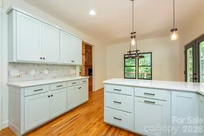 416 Ivy Road, Black Mountain, NC 28711 - Photo 18
