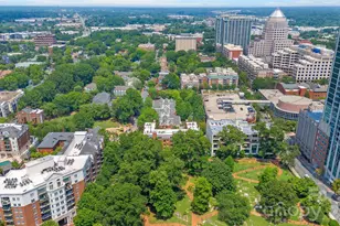 224 N Poplar St, Charlotte, NC 28202 - Photo 4