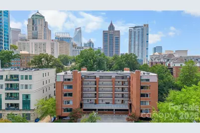 224 N Poplar Street #22, Charlotte, NC 28202 - Photo 2