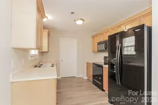 1100 Marietta St, Charlotte, NC 28214 - Photo 4