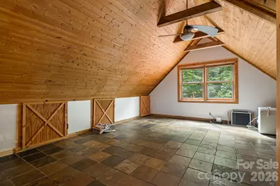 125 Hyacinth Drive, Clyde, NC 28721 - Photo 16