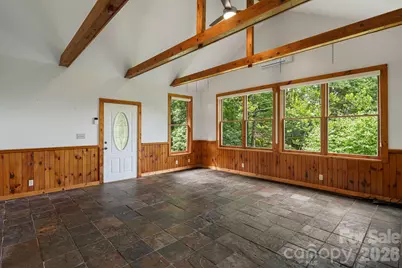 125 Hyacinth Drive, Clyde, NC 28721 - Photo 4