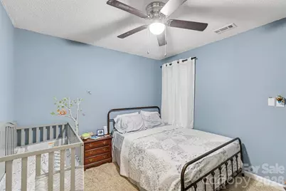 4228 Huntmeadow Drive, Charlotte, NC 28269 - Photo 24