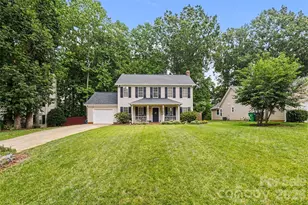 4228 Huntmeadow Dr, Charlotte, NC 28269 - Photo 1