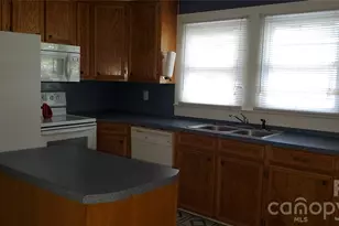 1905 Crestmont Ave, Kannapolis, NC 28081 - Photo 6