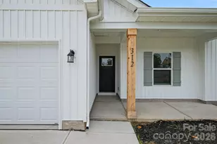 312 E Talleyrand Ave, Monroe, NC 28271 - Photo 2