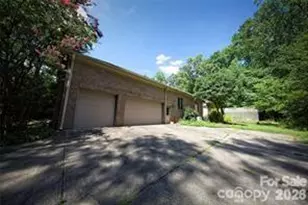 8680 Hills Dell Dr, Concord, NC 28027 - Photo 34