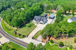 6905 W Duncan Rd, Indian Trail, NC 28079 - Photo 46