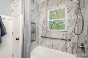 525 Carson Dr, Hendersonville, NC 28791 - Photo 22