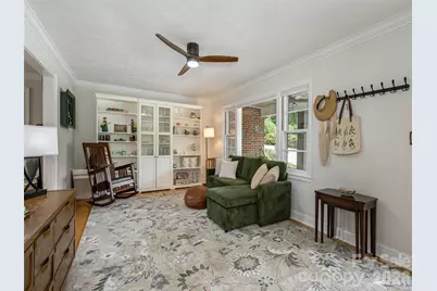525 Carson Drive, Hendersonville, NC 28791 - Photo 8
