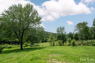 525 Carson Dr, Hendersonville, NC 28791 - Photo 28