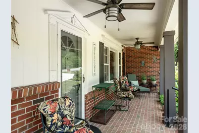 525 Carson Drive, Hendersonville, NC 28791 - Photo 6